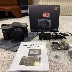 4K Digital Camera Ultra HD - BRAND NEW!